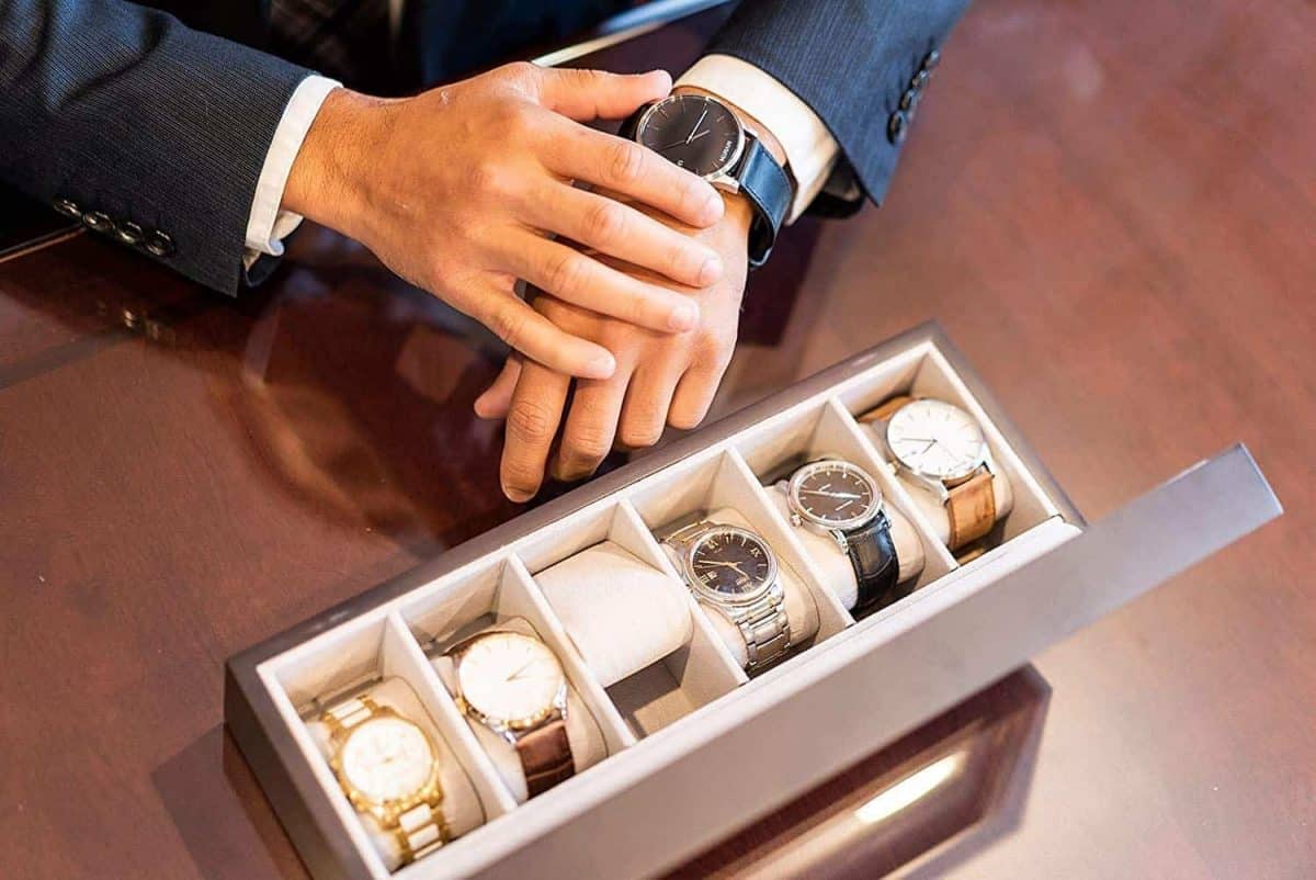 Organiser votre collection de montres avec une boîte à montres pour hommes 1