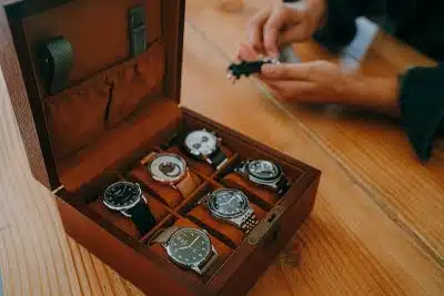 Organiser votre collection de montres avec une boîte à montres pour hommes