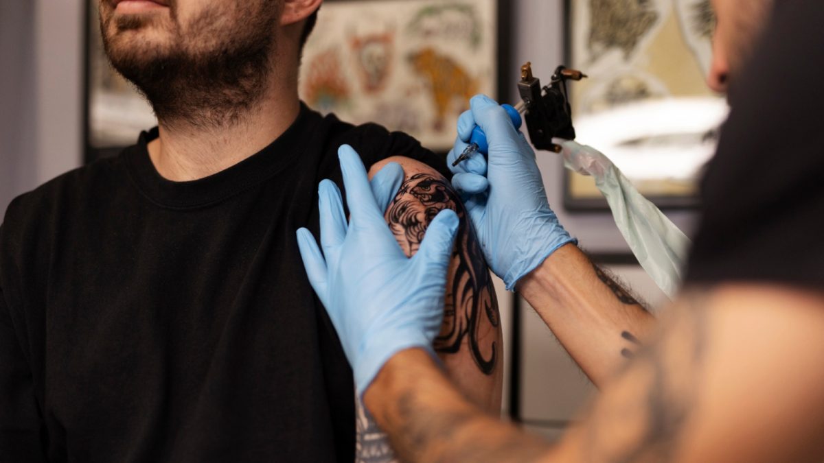 Comment choisir son tatoueur ? Les critères à ne jamais négliger