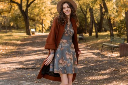 Comment porter une robe en automne sans avoir froid ?