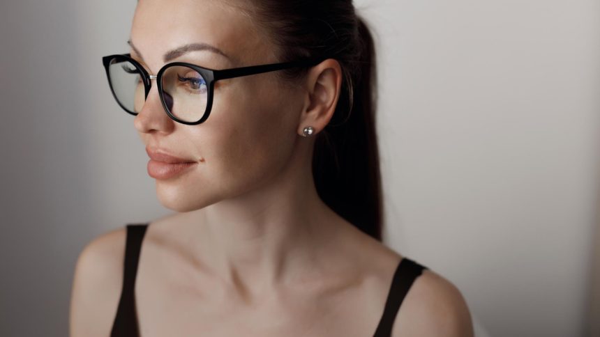 Lunettes de vue Saint-Laurent : l’alliance du style et de l’élégance