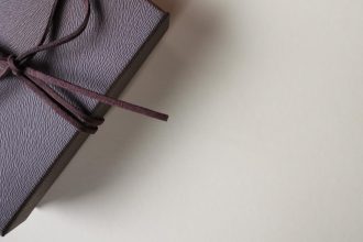 Noël : un cadeau élégant et pratique pour les passionnés de chaussures en cuir