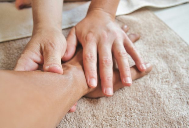 Reconversion professionnelle en Belgique : quelles sont les étapes pour travailler dans le bien-être en indépendant ?